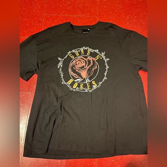 Clothing Lot - Picture 2 of 3